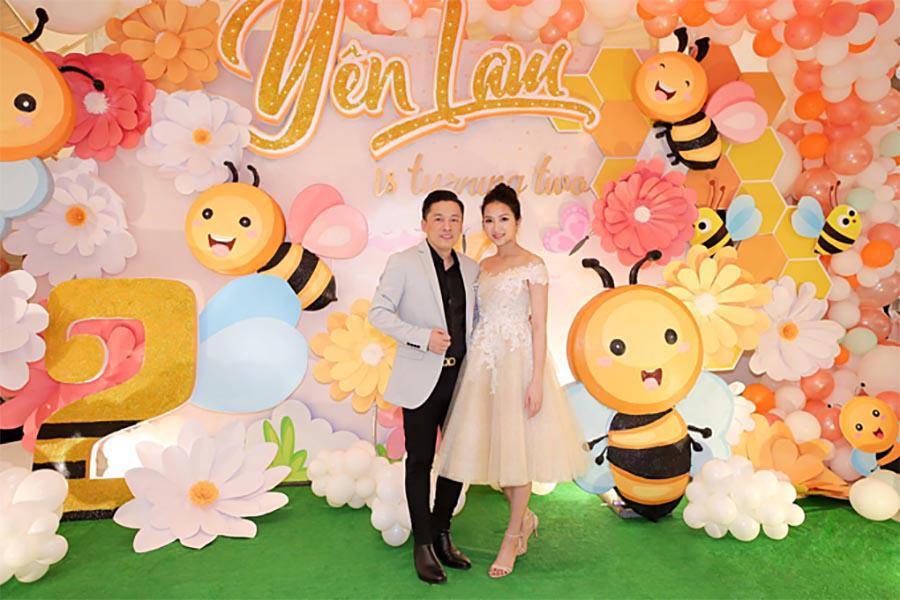 Sau lần vắng mặt, Lam Trường tổ chức sinh nhật bù đắp cho con, bà xã xinh như công chúa - 3