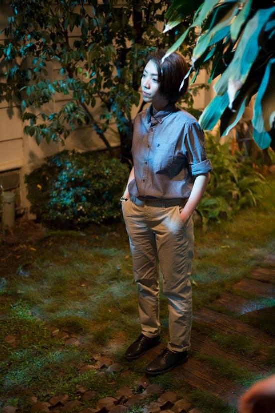 Phim bị đội kinh phí 20 tỷ, dàn amp;#34;đệ tửamp;#34; Thu Trang ăn cơm hộp, ngủ vật vờ khi quay - 1