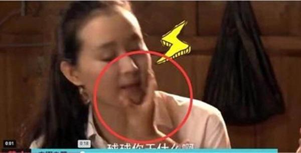 Từng bị con tát, mắng là amp;#34;đầu heoamp;#34; giờ amp;#34;Tình Nhi Cách Cáchamp;#34; bật khóc trước tâm sự của con - 6