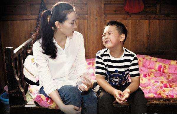 Từng bị con tát, mắng là amp;#34;đầu heoamp;#34; giờ amp;#34;Tình Nhi Cách Cáchamp;#34; bật khóc trước tâm sự của con - 7