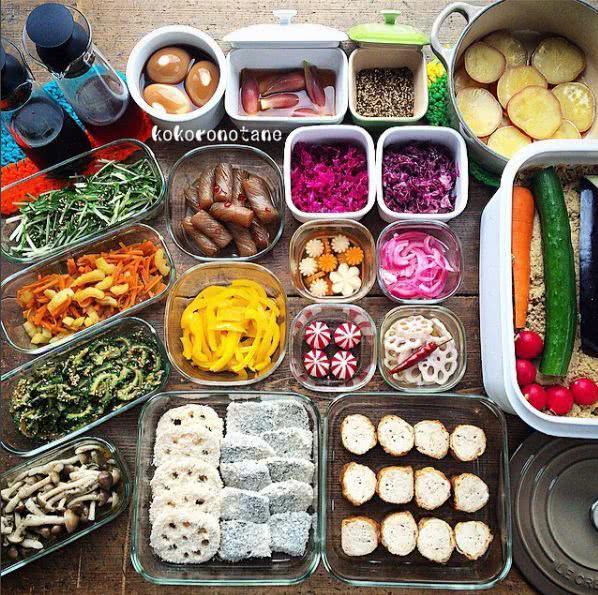 20 món một bữa cơm, 365 ngày không giống nhau, bà mẹ này khiến hội nội trợ bái phục - 1