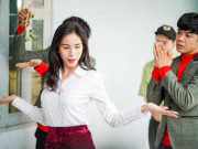 Giải trí - Sau 10 năm, Thủy Tiên vẫn giữ tính thảo mai, "điệu chảy nước" khiến khán giả cười ngất