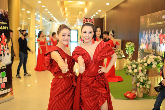 NTK Oanh Phan tôn vinh vẻ đẹp của phụ nữ Á Đông trong BST mới - 1