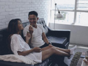 Eva Yêu - Yêu bằng tuổi là khi anh còn mải mê kiếm tiền, em đã hết thanh xuân để chờ đợi