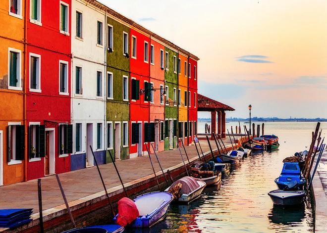 burano hon dao ngoc day mau sac, duoc menh danh “thien duong song ao” cua nuoc y - 1