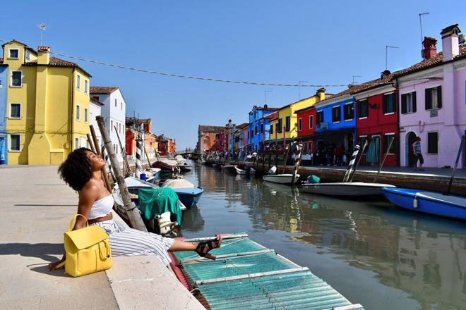 burano hon dao ngoc day mau sac, duoc menh danh “thien duong song ao” cua nuoc y - 5