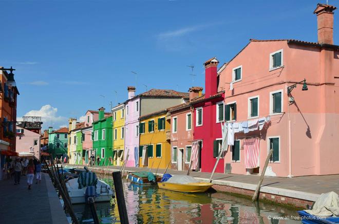 burano hon dao ngoc day mau sac, duoc menh danh “thien duong song ao” cua nuoc y - 7