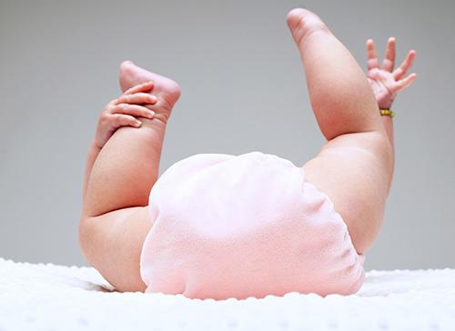 Trẻ bị hăm: Bác sĩ mách mẹ cách phòng tránh và xử trí - 3