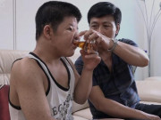 Làm mẹ - Gia cảnh đặc biệt của 2 đạo diễn nổi tiếng phải bán nhà để chữa bệnh hiểm nghèo cho con