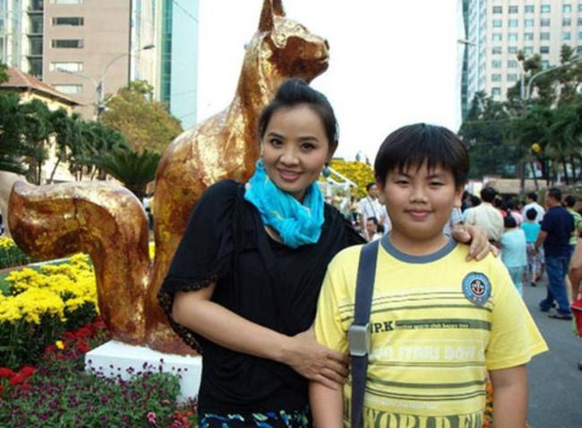 Tình duyên trắc trở amp;#34;Người đẹp Tây Đôamp;#34;: Chồng đầu vũ phu, người yêu sắp cưới qua đời đột ngột - 4