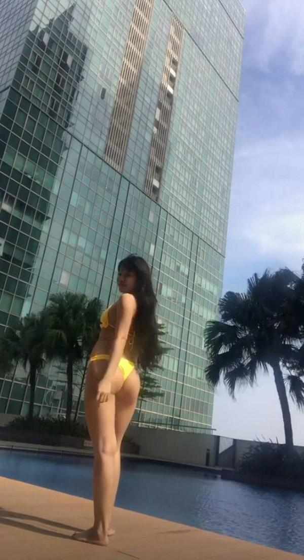 Đùi thô, eo đồ sộ, đó là những gì người ta thấy ở hình ảnh... Văn Lâm chụp bạn gái - 5