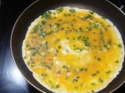 Sức khỏe - Nhập viện cấp cứu vì đĩa trứng rán: Chuyên gia khuyên không nên ăn trứng để qua đêm