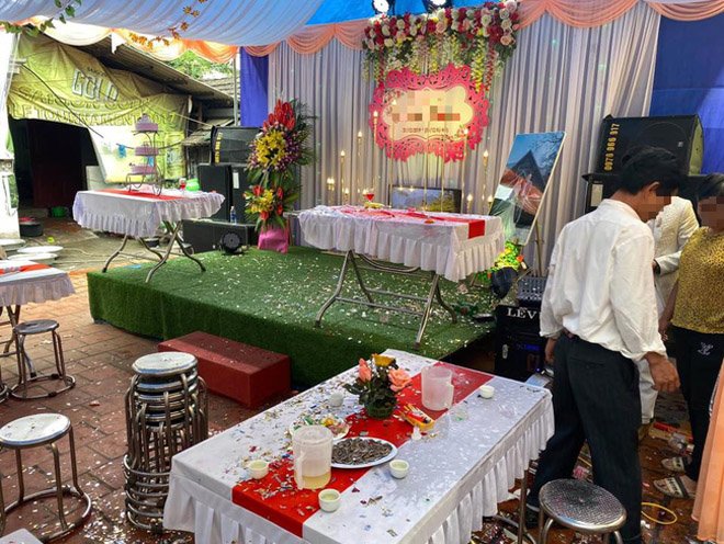 4 đám cưới đang đông vui bỗng dưng bị amp;#34;người quenamp;#34; phá hoại và sự thật phía sau - 2