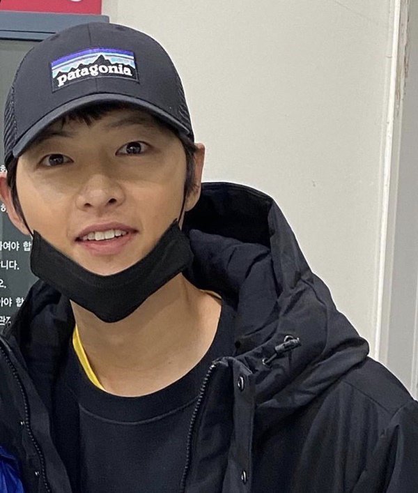 Không có Song Joong Ki, khán giả tò mò chuyện Song Hye Kyo đón Tết một mình - 6