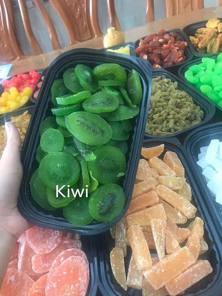 Mứt kiwi, đào giòn, xí muội, ô mai Đà Lạt trôi nổi là hàng Trung Quốc? - 1