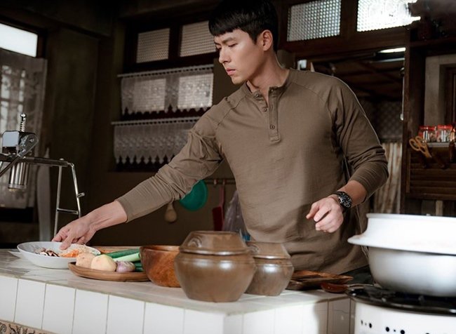 Điều gì giúp Hạ Cánh Nơi Anh được yêu thích chẳng kém Hậu Duệ Mặt Trời? - 5