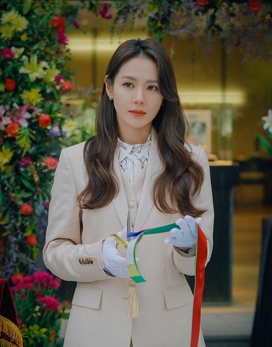 Điều gì giúp Hạ Cánh Nơi Anh được yêu thích chẳng kém Hậu Duệ Mặt Trời? - 8