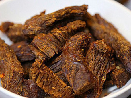 3 cách làm bò khô cực ngon dễ làm, mẹ vụng mấy cũng có thể ra tay làm đón Tết
