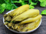 Bếp Eva - Mùa rau cải muối dưa chua theo cách này sẽ vàng ruộm thơm ngon, để lâu không lo khú hỏng