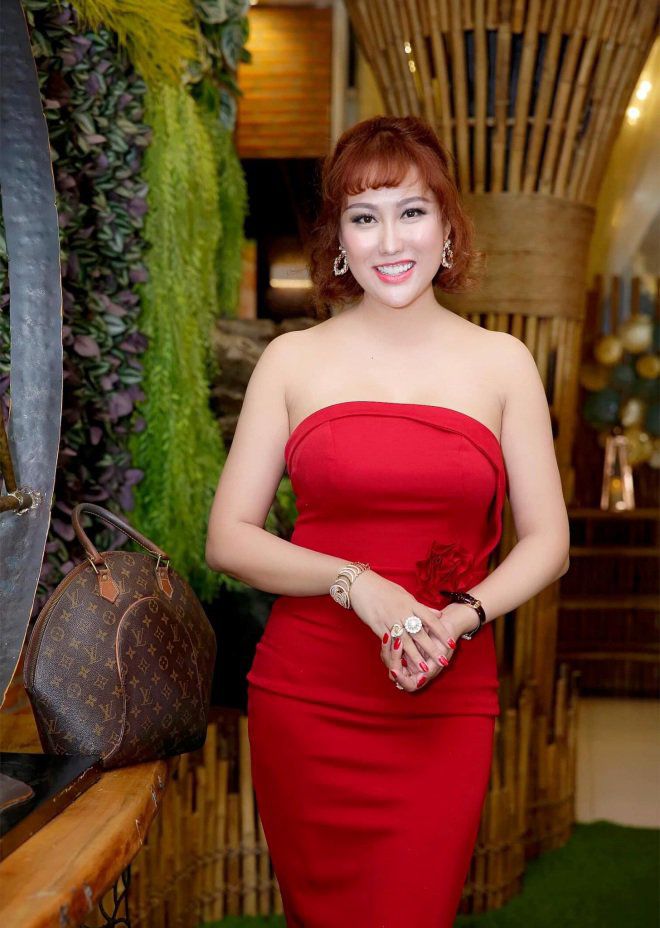 Phi Thanh Vân từng 2 lần phá sản, thú nhận amp;#34;tiêu hoangamp;#34; 200 triệu đồng mỗi tháng - 3