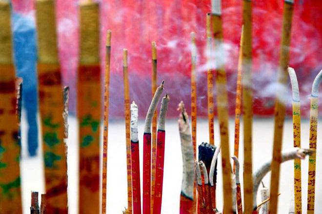 Thứ mà nhà nào cũng phải mua dịp Tết, nhưng nếu không biết chọn sẽ gây họa cho cả nhà - 1