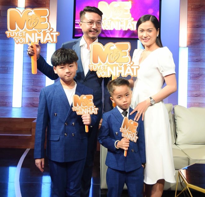 Lâm Vỹ Dạ từng vác bụng bầu đi ship hàng, rưng rưng khi nhắc tới 2 chữ amp;#34;thanh xuânamp;#34; - 1