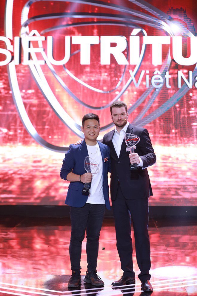 Siêu Trí Tuệ: amp;#34;Bách khoa sốngamp;#34; Việt Hoàng sai lầm đáng tiếc trước ông trùm làng trí nhớ thế giới - 1