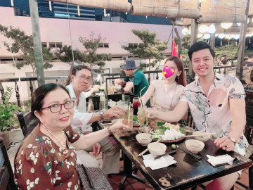 Bỏ tình cũ đại gia hơn 32 tuổi, Vũ Hoàng Việt giới thiệu bạn gái “bí ẩn” với bố mẹ