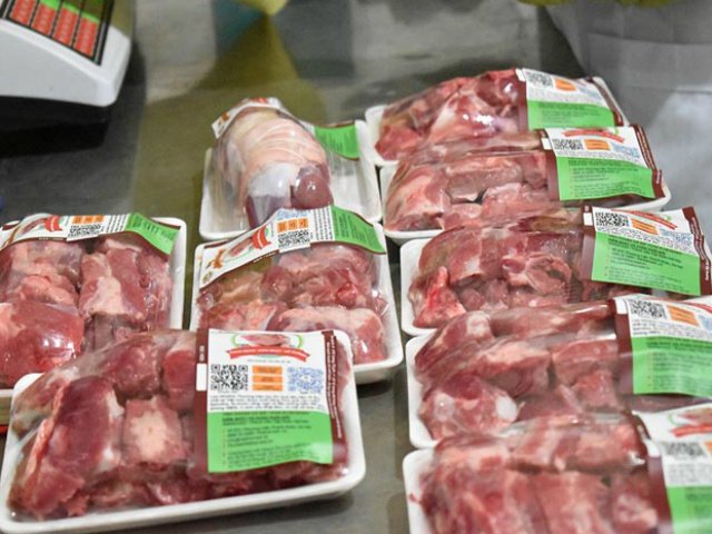 Bản tin tiêu dùng: Thực hư thông tin giá thịt lợn nhập khẩu chỉ 25.000 đồng/kg