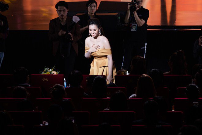 Hà Hồ - Noo Phước Thịnh da diết song ca, Chi Pu làm khán giả trẻ cuồng nhiệt - 18