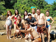 Giải trí - Đến hẹn lại lên: Hài Tết 2020 lại nhảm nhí khoe thân?