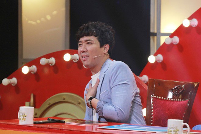 Trấn Thành, Trường Giang cười điên đảo khi Ngô Kiến Huy hôn amp;#34;Thánh súnamp;#34; - 8