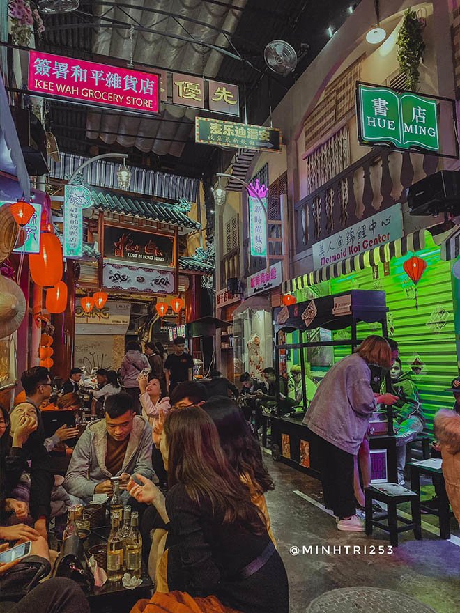 Có gì trong hẻm Hong Kong khiến giới trẻ Hà Thành rần rần kéo tới check-in? - 1
