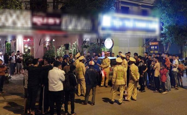 Phạt lái xe có nồng độ cồn: Có tài xế bị phạt 40 triệu, dịch vụ ăn theo amp;#34;nở rộamp;#34; - 4