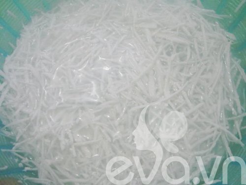 Cách làm mứt dừa lá dứa ngon lạ, cực đơn giản tại nhà - 3