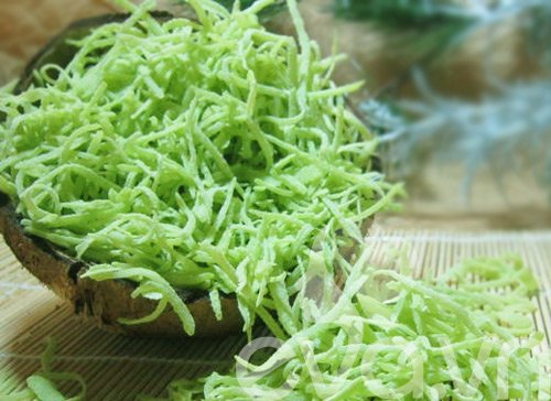 Cách làm mứt dừa lá dứa ngon lạ, cực đơn giản tại nhà - 7