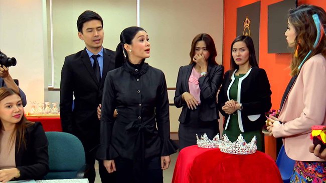 Loạn hào môn: Tỷ phú Philippines qua đời khiến 3 vợ, 5 con gái “điên cuồng tranh đấu” - 4