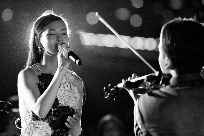 Hoàng Rob thăng hoa cùng Hà Trần và Bùi Lan Hương trong đêm nhạc violin độc đáo - 6