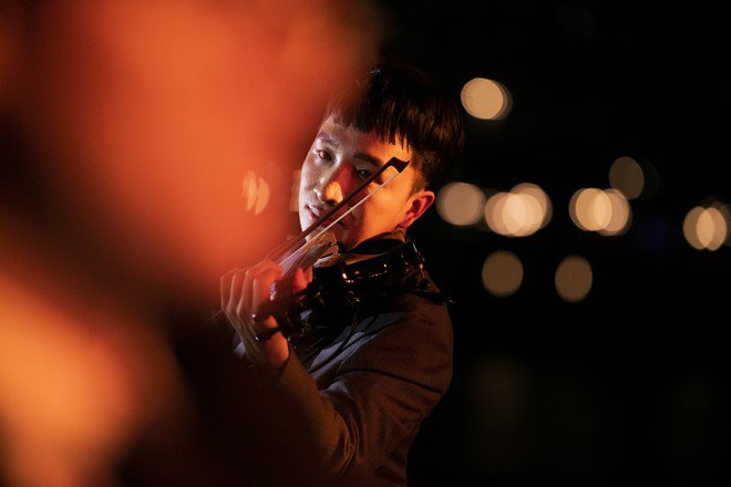 Hoàng Rob thăng hoa cùng Hà Trần và Bùi Lan Hương trong đêm nhạc violin độc đáo - 9