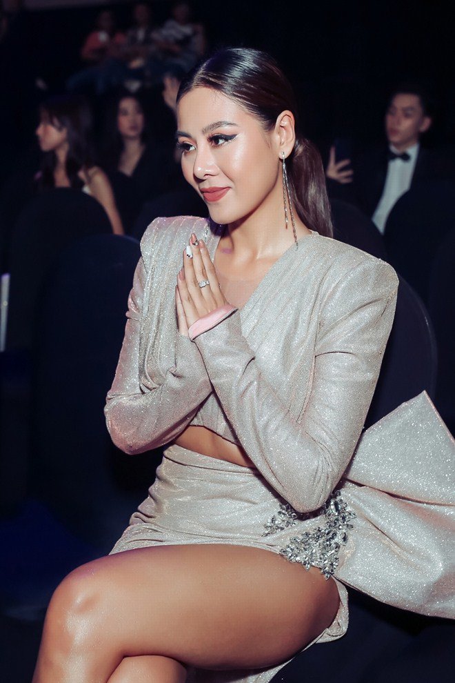 Diễn viên Nam Thư tiết lộ khó khăn khi làm amp;#34;Nhà trọ có quá trời phòngamp;#34; - 5