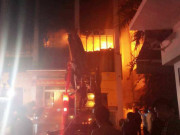 Tin tức - Vụ cháy lớn ở tòa nhà dầu khí: Thêm 1 người chết, 3 cảnh sát PCCC nhập viện