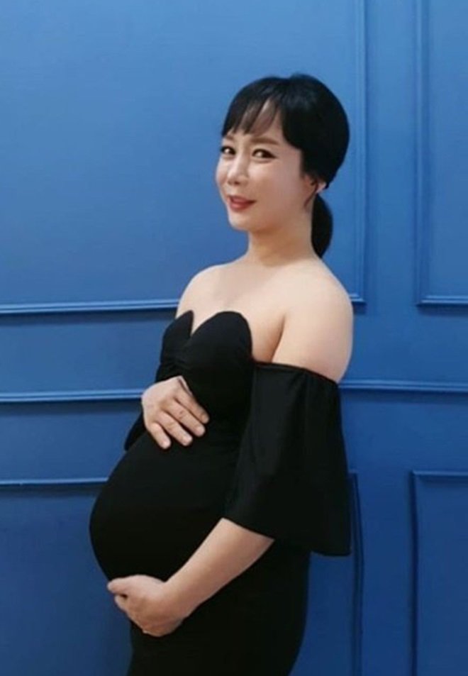 Năm Tý, dàn sao Châu Á chào đón những chú amp;#34;Chuột Vàngamp;#34; đáng yêu nhất showbiz - 17
