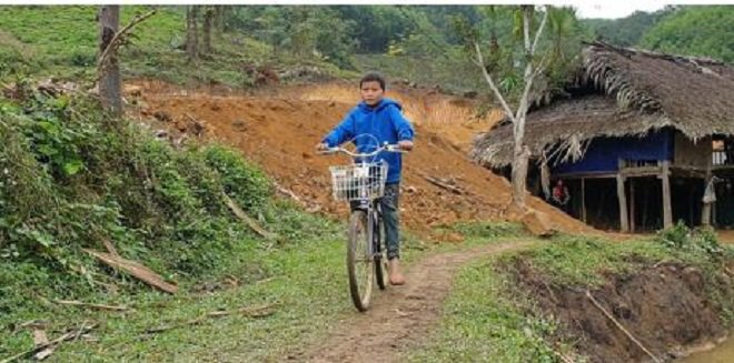 Cậu bé 10 tuổi sống cô độc trong rừng ở Tuyên Quang đón Tết thế nào? - 5