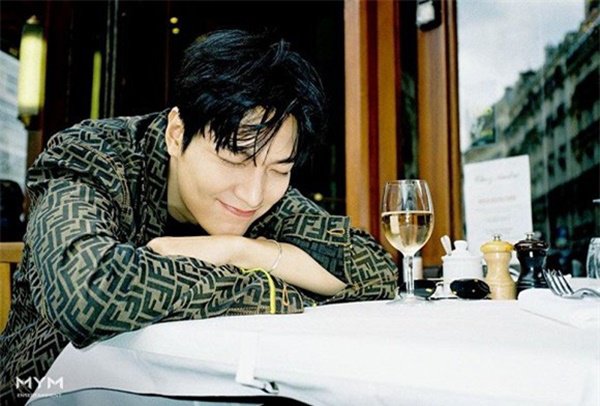 Đón năm Chuột, Lee Min Ho amp;#34;đánh cắpamp;#34; trái tim thiếu nữ với vẻ ngoài đẹp trai khó cưỡng - 5