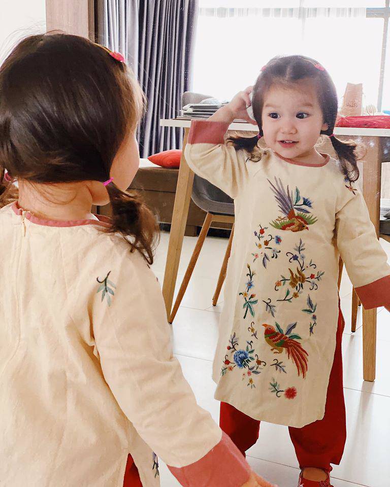 Siêu mẫu Hà Anh: amp;#34;Ông xã vẫn được ông bà tôi mừng tuổi ngày Tếtamp;#34; - 4