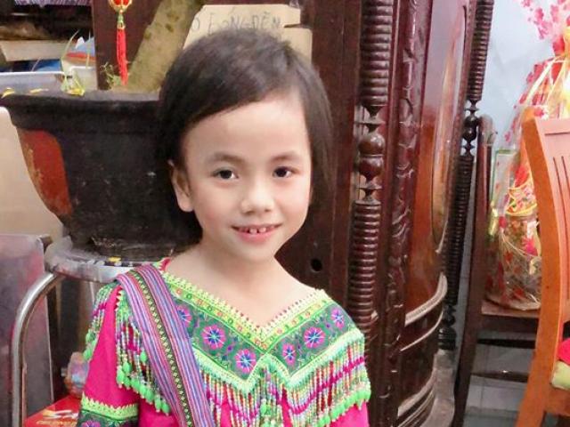 Bất ngờ hình ảnh mới của bé Pàng liệt chân, không manh áo giữa trời đông trong dịp Tết