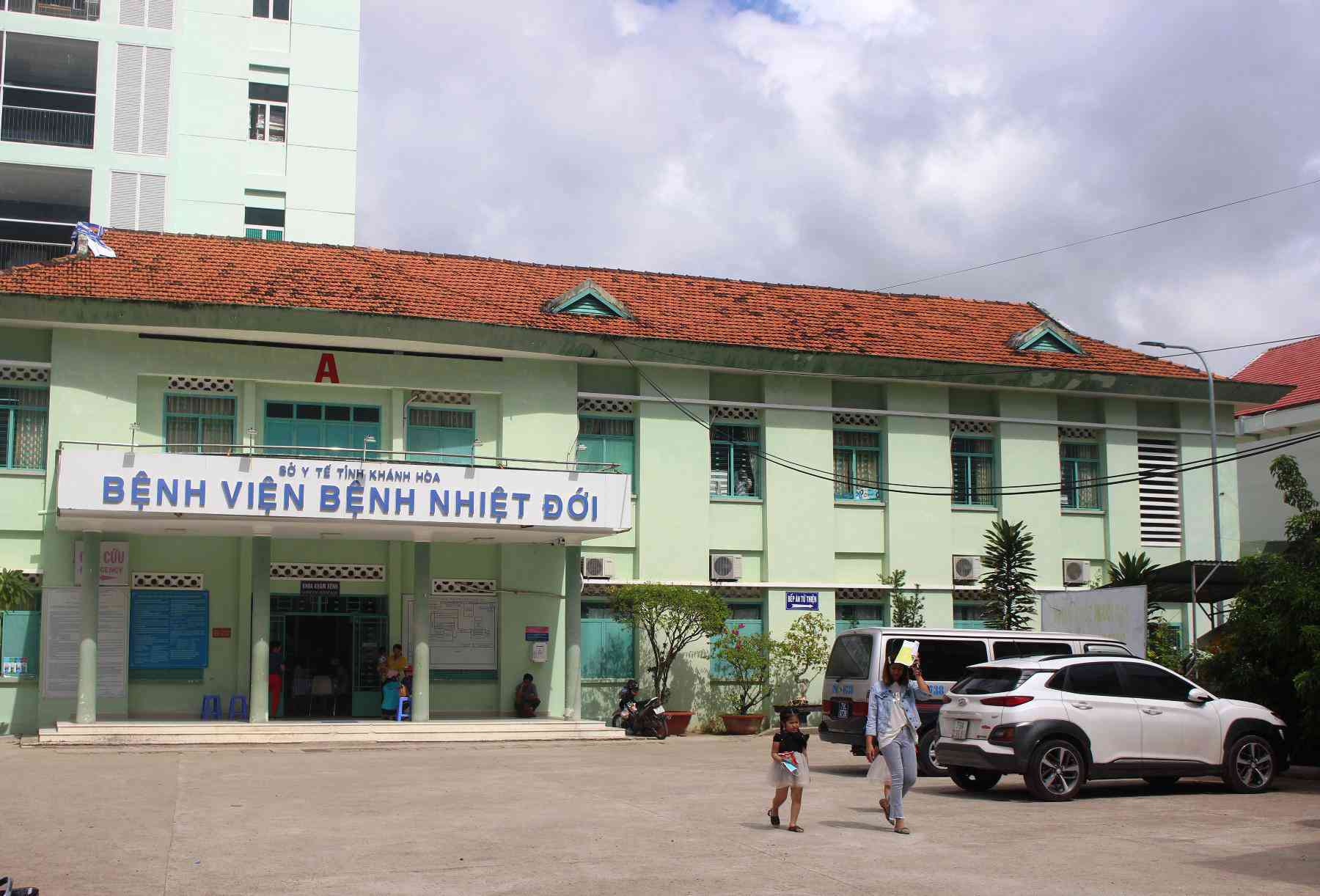 Bệnh nhân 10 tuổi tử vong ở Khánh Hòa không phải nhiễm corona mới ở Trung Quốc - 1