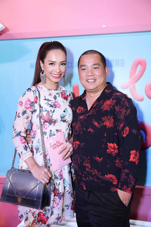 Chồng thấp vợ cao, 3 cặp đôi này vẫn cực đẹp đôi nhờ mặc đồng điệu từ nhà ra phố - 7