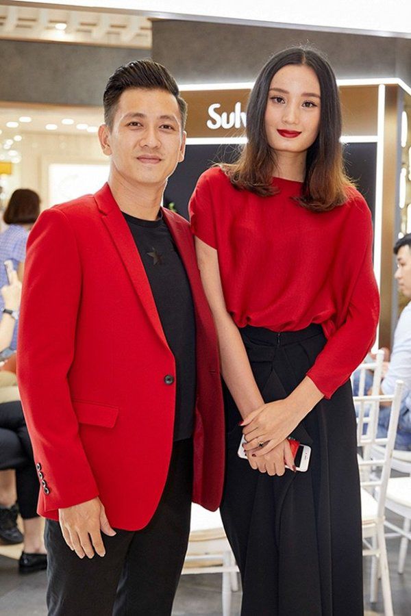 Chồng thấp vợ cao, 3 cặp đôi này vẫn cực đẹp đôi nhờ mặc đồng điệu từ nhà ra phố - 15