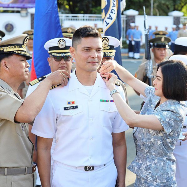 Ngồi xổm giữa đường, mỹ nhân đẹp nhất Philippines không hề bị chê vô duyên - 1